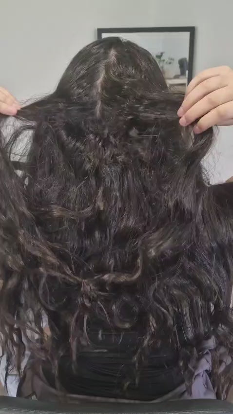 Charger la vidéo : résultat avant après lissage indien sans acide glyoxylique - brillance miroir et cheveux extra lisses